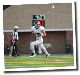 Illinois Wesleyan slipped to 1-4 on the year following a 38-22 loss to Washington University in St  Louis  (Photo by Jimmy Naprstek Kodiak Creative)