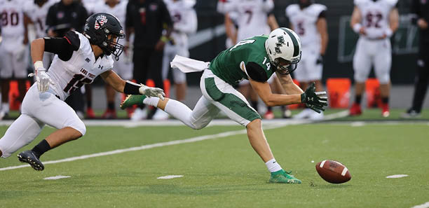 Football: Wisconsin Lutheran College Warriors vs  Lake Forest College Foresters