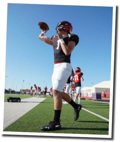 Preseason Scrimmage, Lubbock-Cooper vs  Midland  Photo by: Aaron Baxter