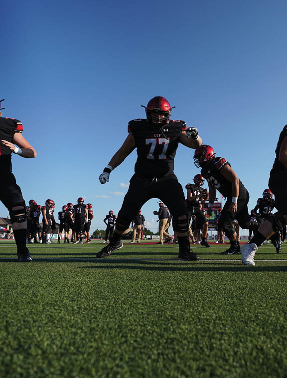  Lubbock-Cooper vs  Andrews  Photo by: Aaron Baxter