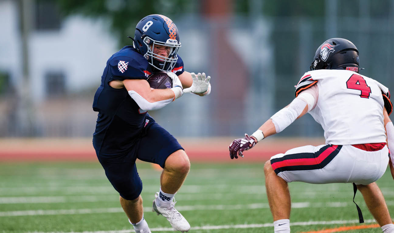 Macalester College Football hosts Martin Luther College